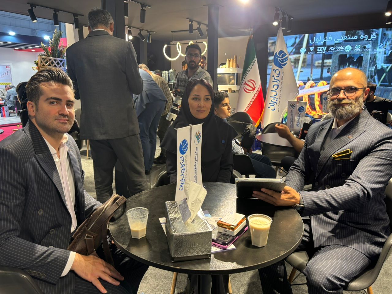 حضور تیم فروش صنعت‌یار ایران در شرکت فنر لول ایران در سومین روز نمایشگاه بین‌المللی خودرو